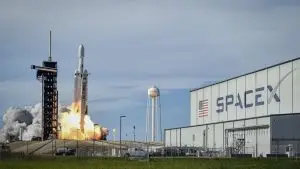 Wall Street'ten çakılan SpaceX hisselerine özel kalkan