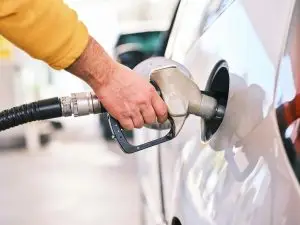 Motorinden sonra benzin zammı da kapıda
