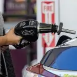 Petrol Fiyatları 3 Ayın Zirvesinde: 100 Doları Aştı, Enerji Maliyetleri Tırmanışta