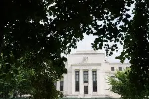 Faiz Kararının Perde Arkası: FED'de Şahinler Neden Ayak Diretti?