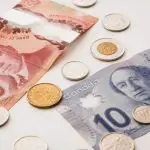 Kanada Doları, Petrol Kazançlarıyla Bir Aylık Zirveye Çıktı
