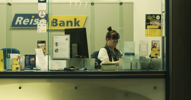 Hindistan Polimer Banknot İçin Tedarikçi Arıyor