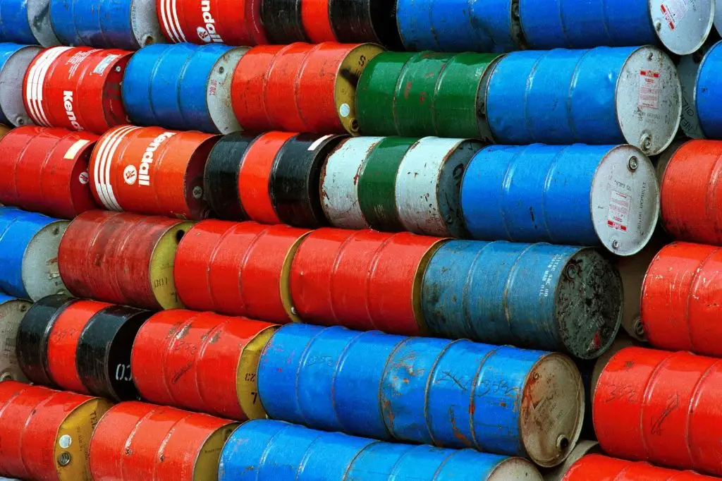Petrol fiyat tahminleri Citi ve Goldman Sachs ile yükseldi
